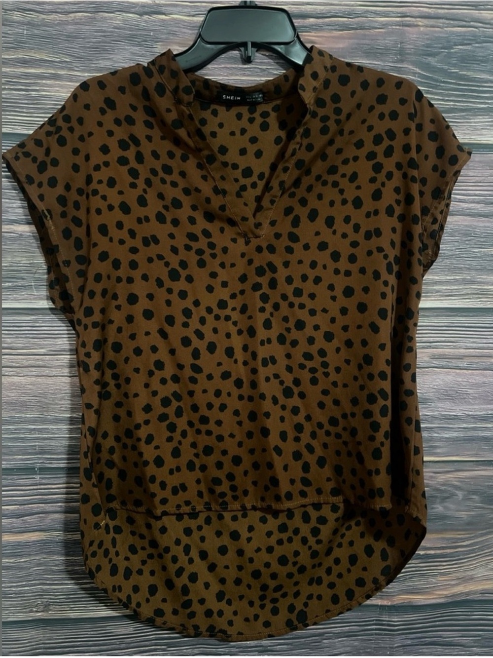 SHEIN Brown Leopard Print V-Neck Short Sleeve Blouse - Picture 2 of 4